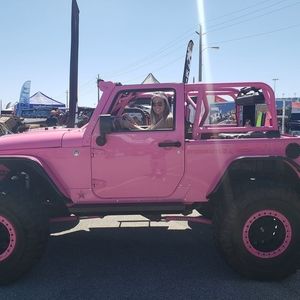 Meet your Posher, Ana cecilia